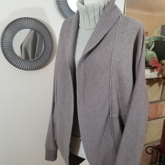 Banana Republic sz med open front sweatshirt - Picture 6 of 9